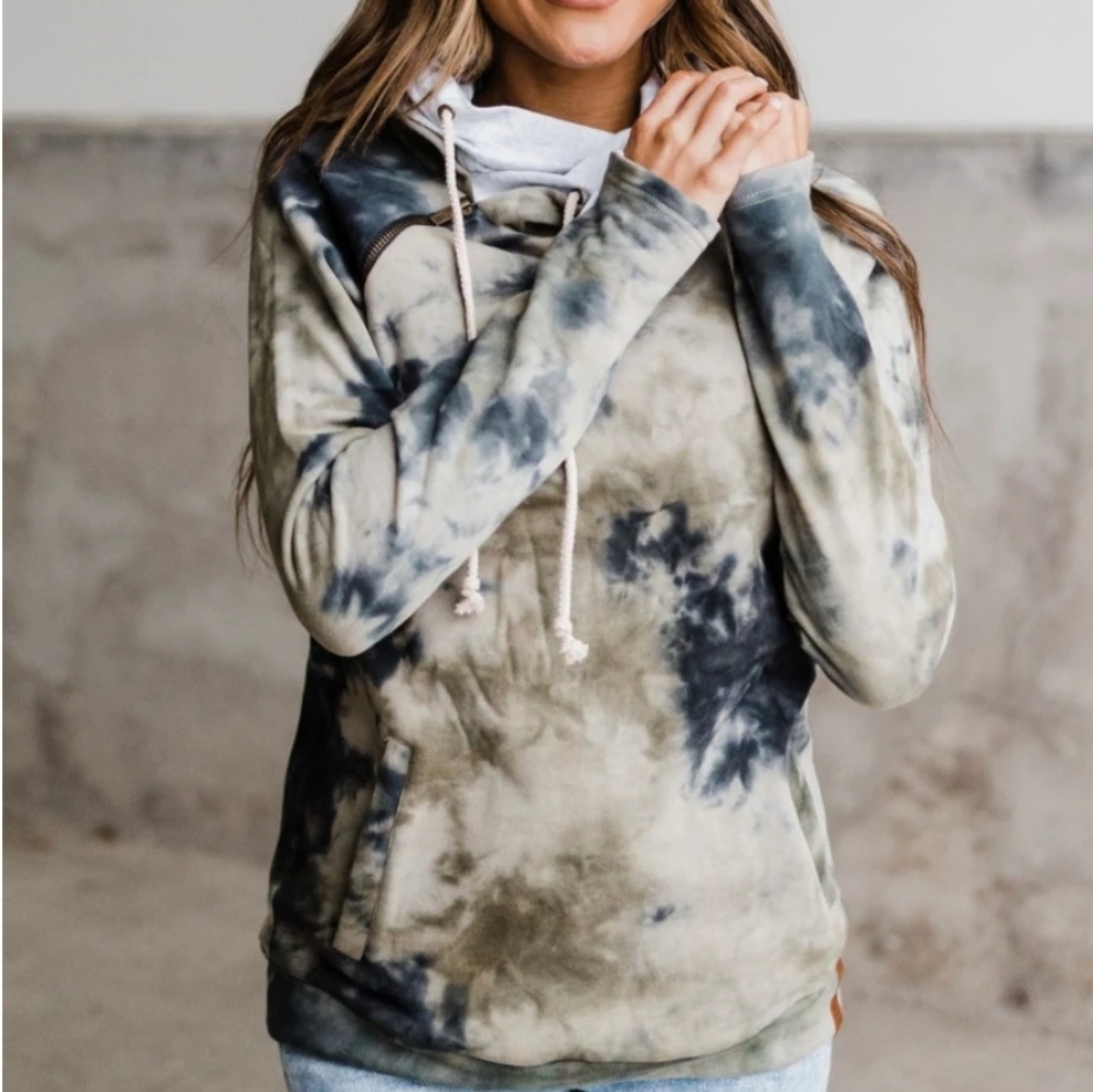 Ampersand Tie-Dye Double Hood Sweatshirt (Size M*)
